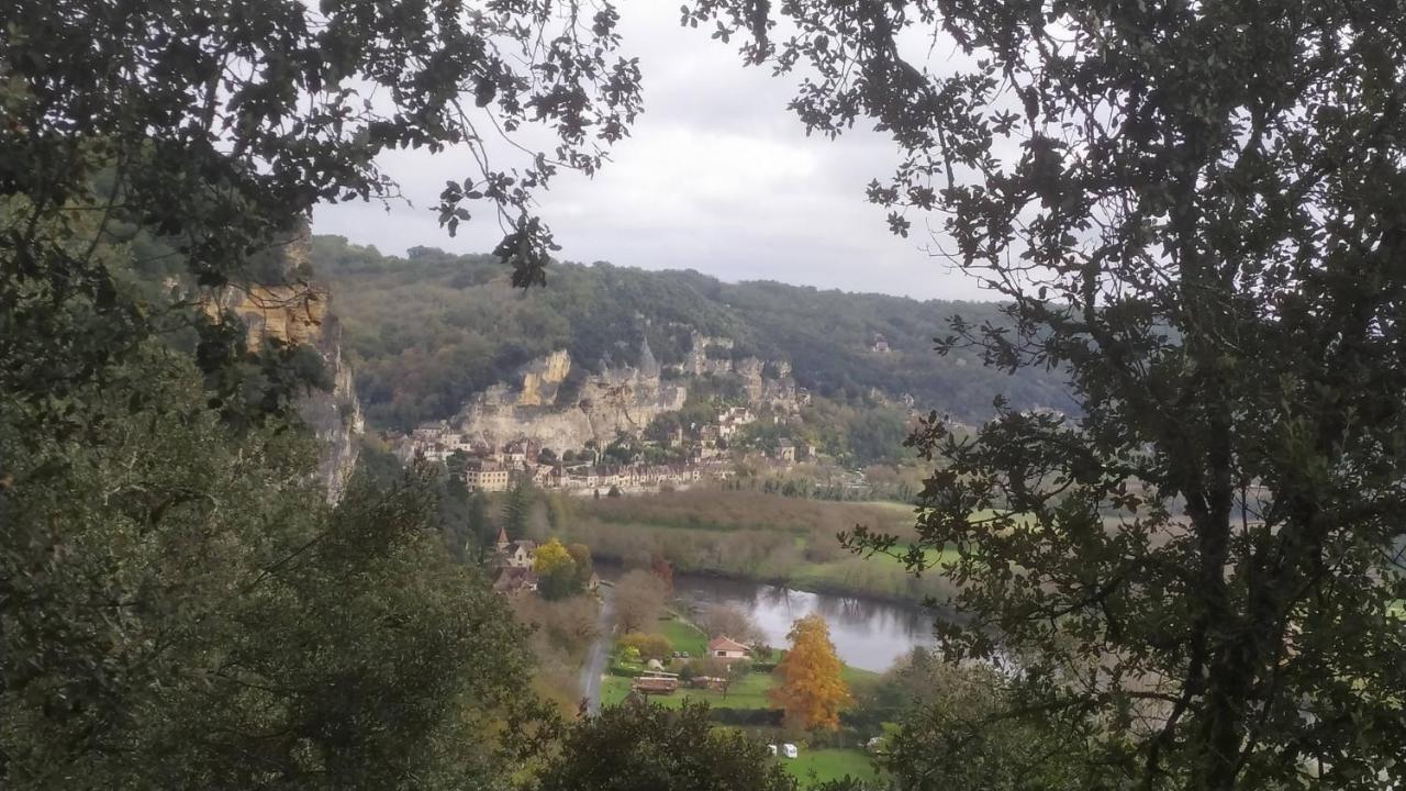 Le Clos De La Musardise - Gites De Charme Avec Piscine Chauffee Salignac Eyvigues المظهر الخارجي الصورة