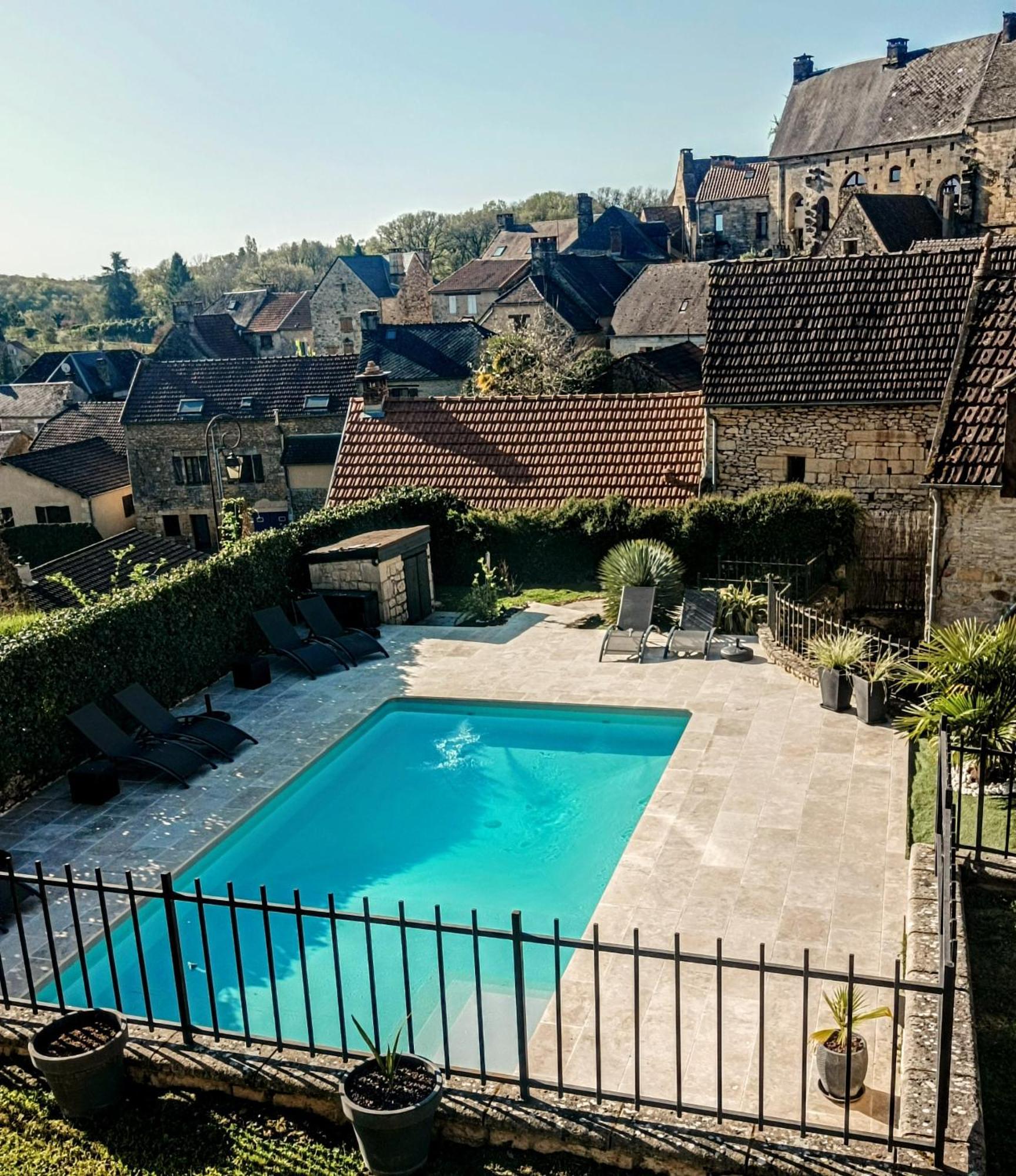 Le Clos De La Musardise - Gites De Charme Avec Piscine Chauffee Salignac Eyvigues المظهر الخارجي الصورة